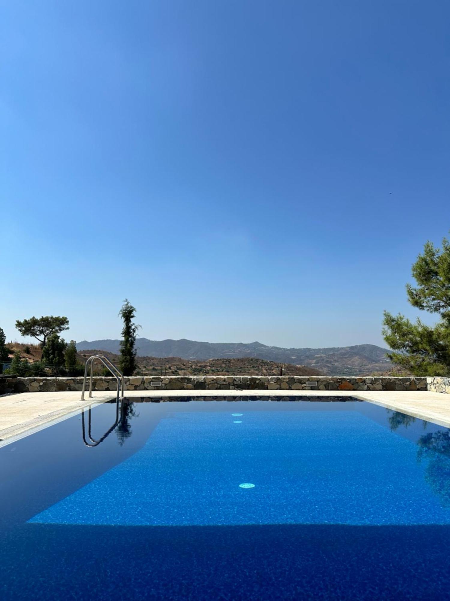 Villa Luxury Pluto Stunning Mountain Views *